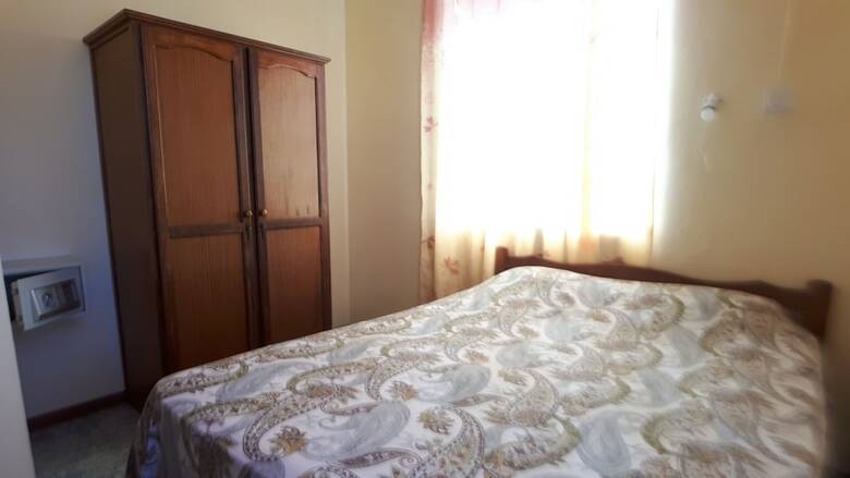 Allamanda Studios And Apartments