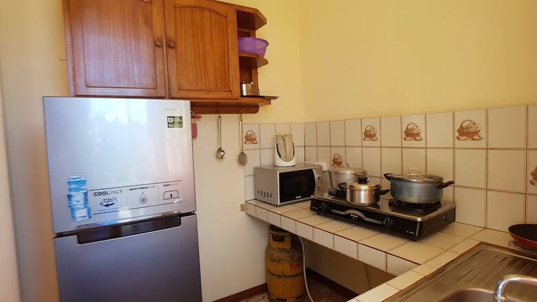 Allamanda Studios And Apartments