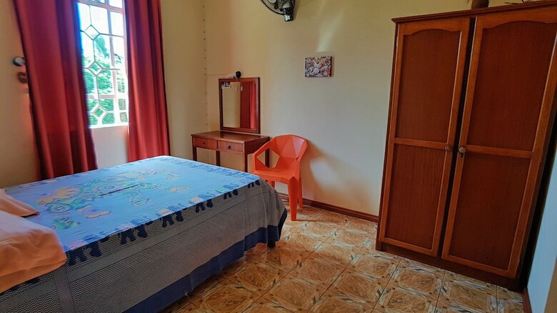 Allamanda Studios And Apartments