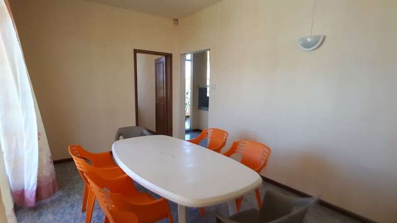 Allamanda Studios And Apartments