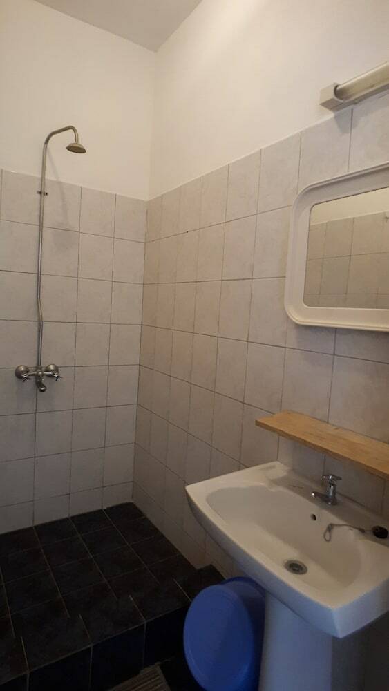 Allamanda Studios And Apartments
