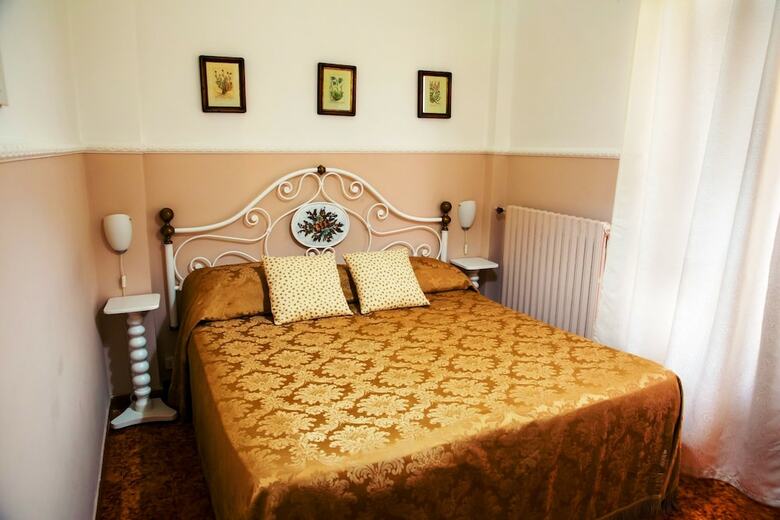 Bed & Breakfast Santa Fara