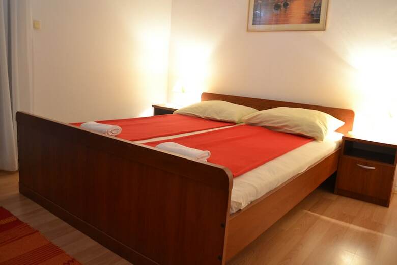 Apartments Celija