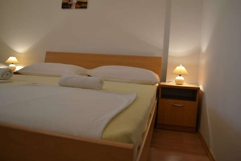 Apartments Celija