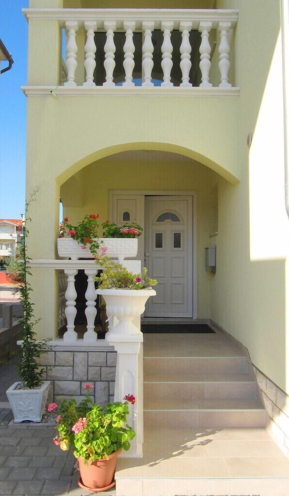 Apartments Klaudio