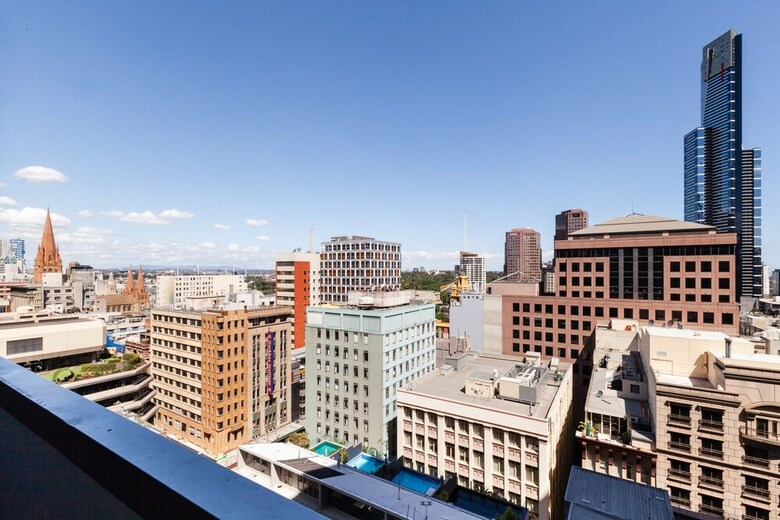 Lance, 1bdr Melbourne Apartment