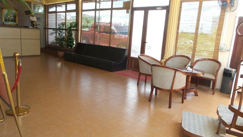 Sun 7 Guest House-hotel
