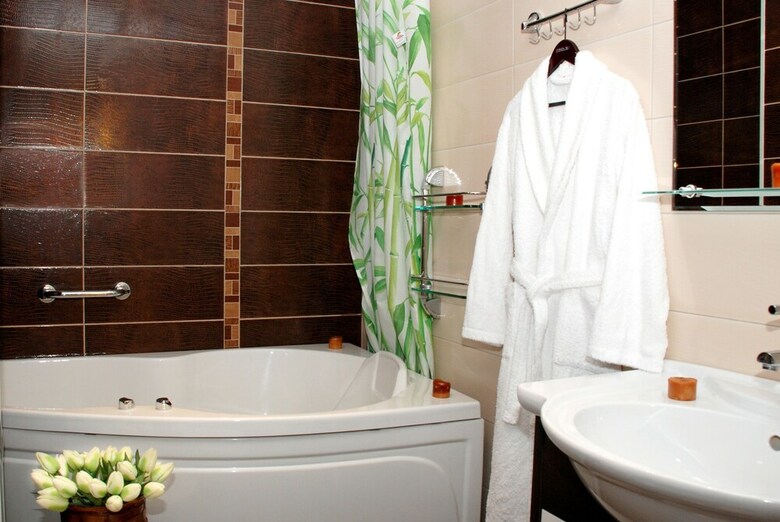 Guru Hotel