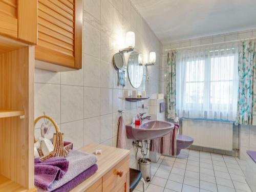 Cozy Apartment In Steingaden With Terrace