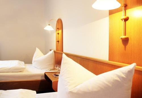 Esmer Hotel "zur Erholung"