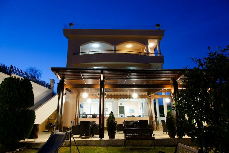 Hotel Guesthouse Pasha