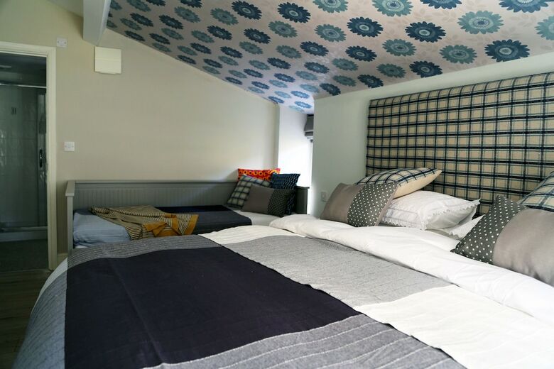Hotel Summer Hill Guest House
