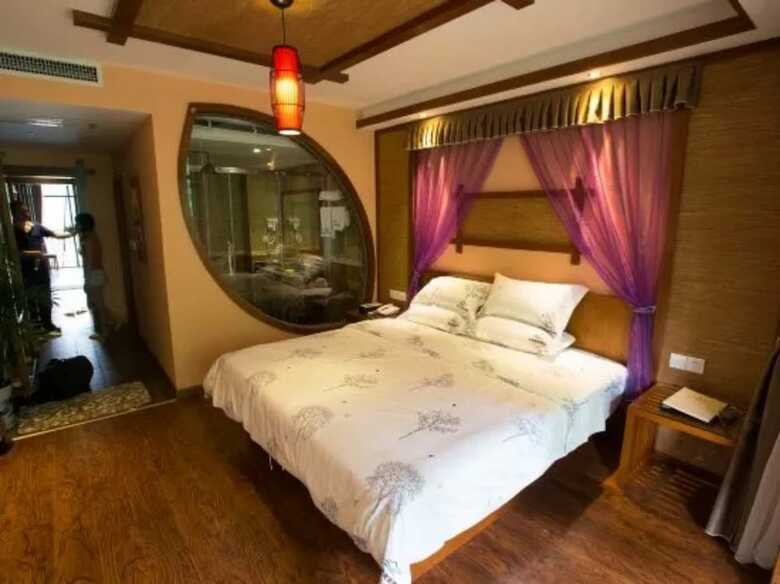 Hostal Bluesky Hotel & Resort