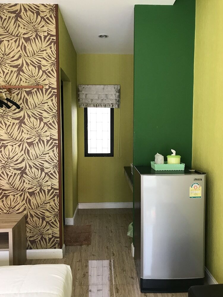Hotel 7 House