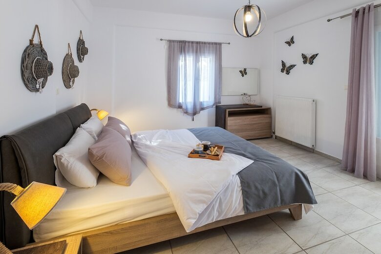 Paros Nereids Villas
