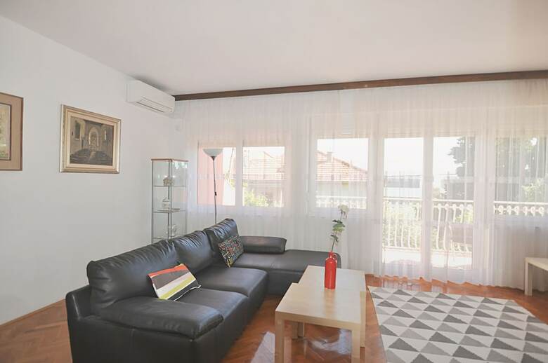 Apartamentos Marjan Park