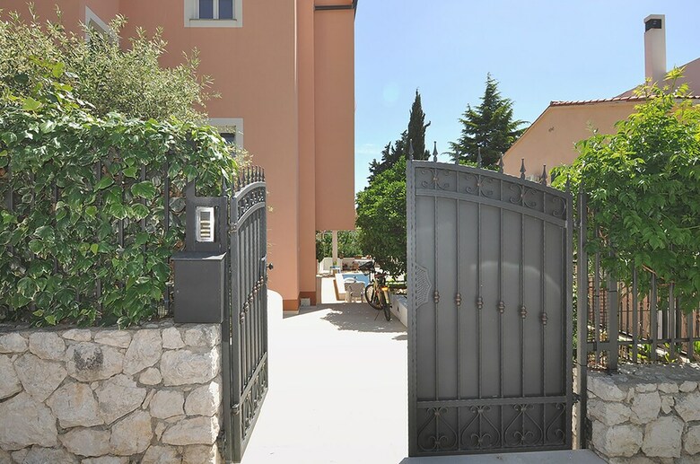 Apartamentos Marjan Park