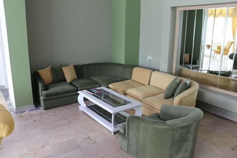 Suw Hotel