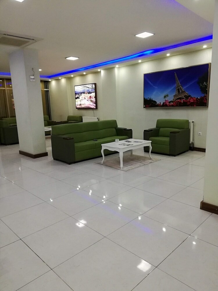 Grand Aga Hotel
