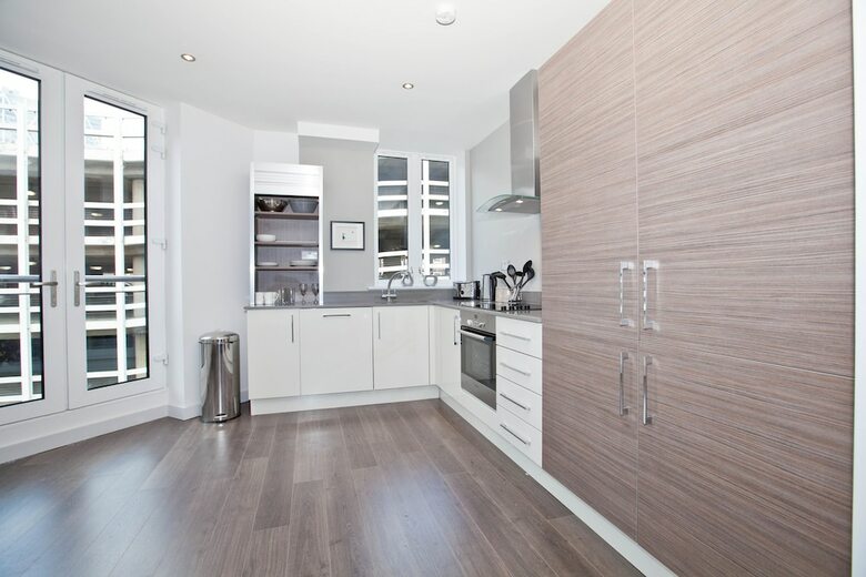 Apartamentos One Whites Row