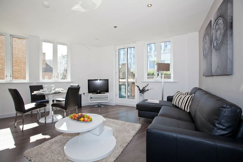 Apartamentos One Whites Row