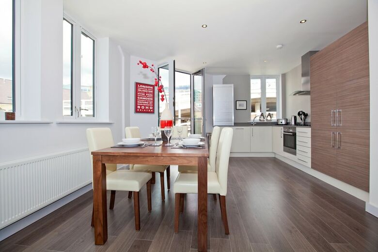 Apartamentos One Whites Row