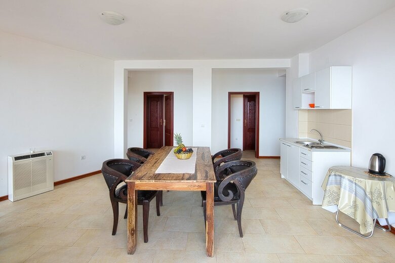 Hotel Guest House Horizont