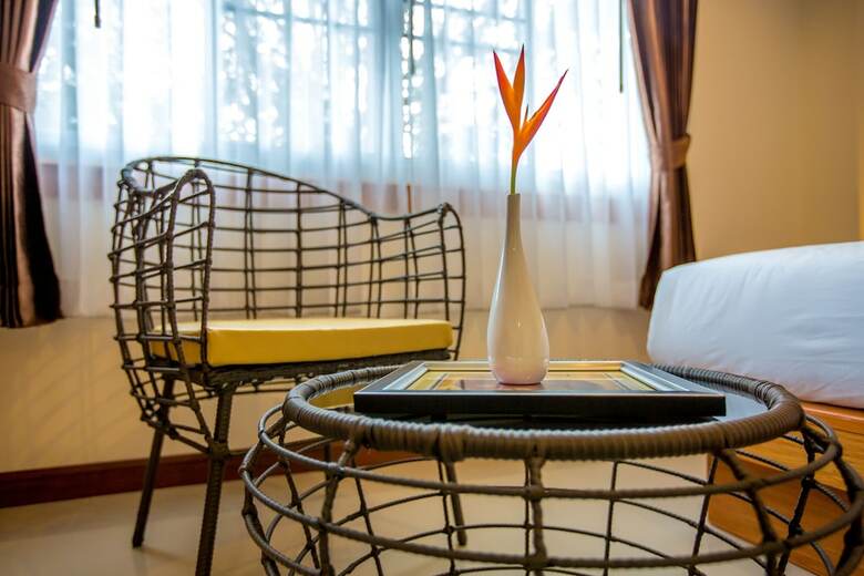 Hotel Phurua Inn
