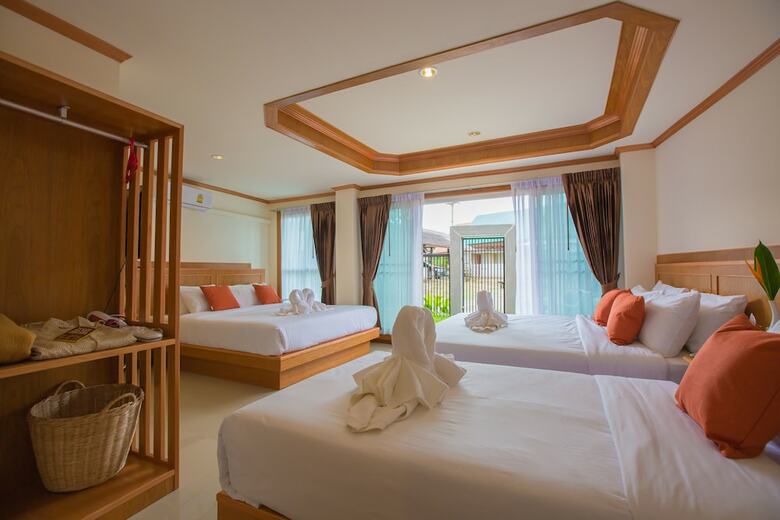 Hotel Phurua Inn