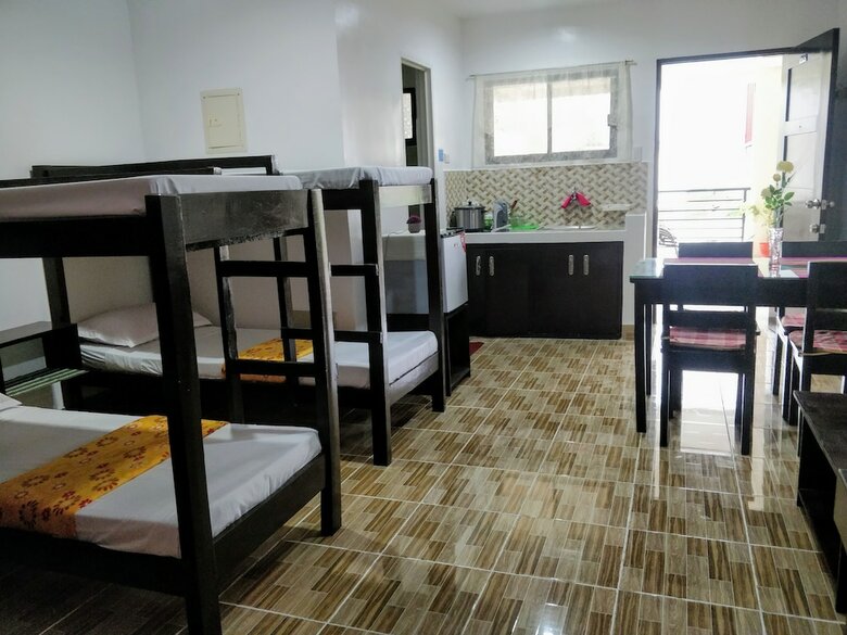Hotel Spacious Private Apartment At Laorenza Residences