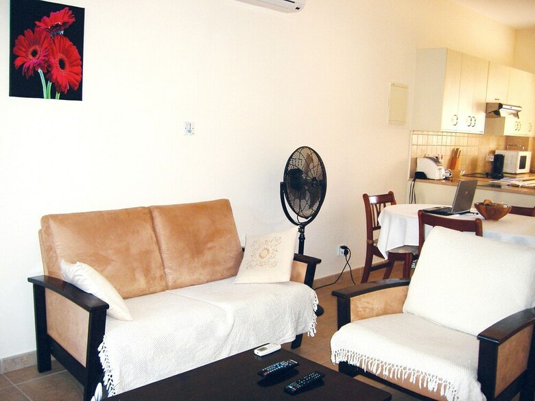 Apartment With 2 Bedrooms In Mandria, With Pool Access And Wifi