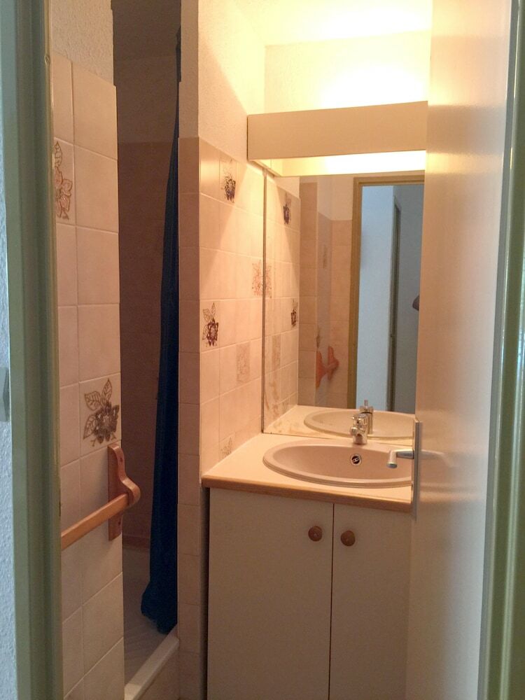 Apartamento Studio In Le Grau D'agde, With Pool Access And Enclosed Garden