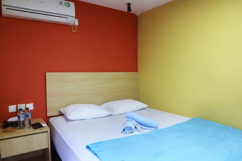 Container Inn Hotel
