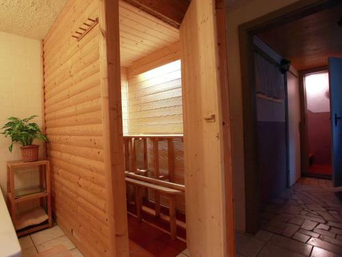 Attractive Holiday Home In Waltershausen With Fireplace