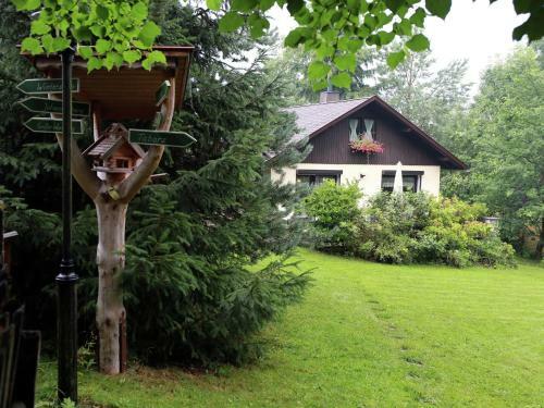 Attractive Holiday Home In Waltershausen With Fireplace