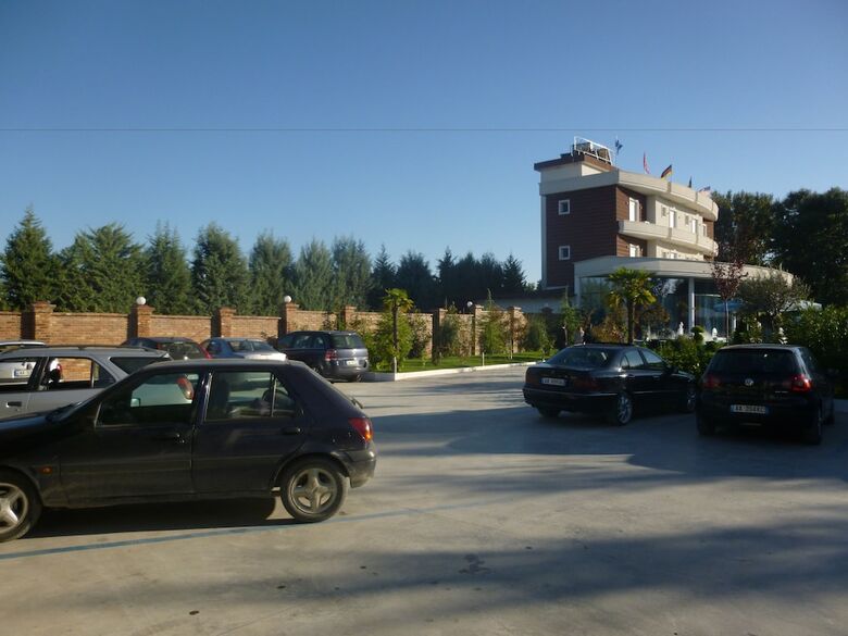Hotel Red Apple