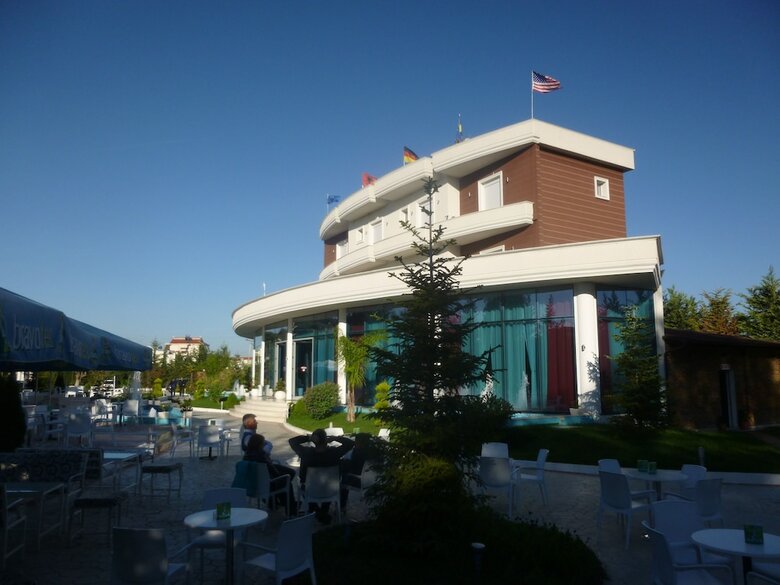 Hotel Red Apple