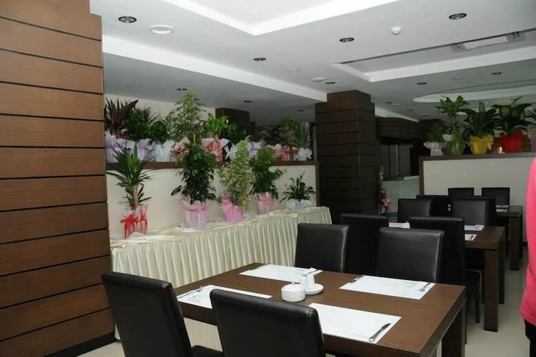 Abdullah Resort Hotel