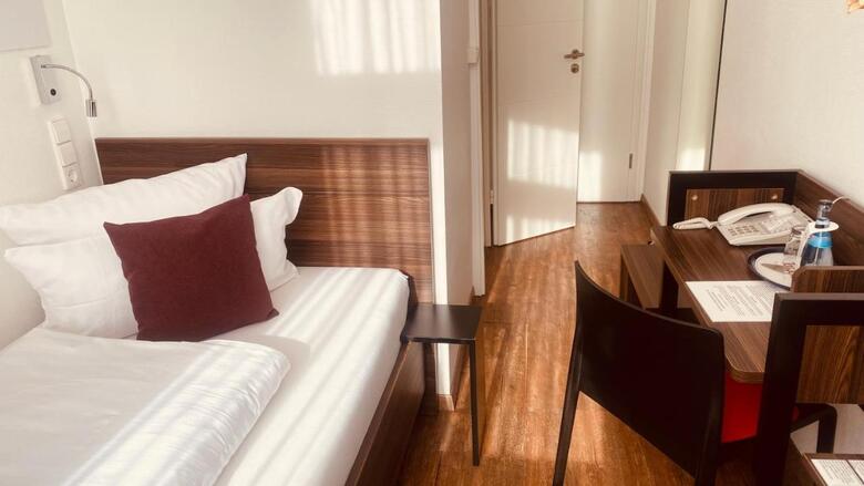 Sevendays Hotel Boardinghouse