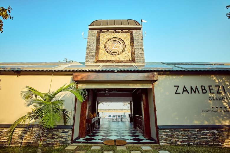 Hotel Zambezi Grande Private Game Experience - All Inclusive