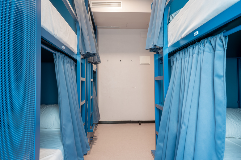 Hostal Ideal Youth Hostel