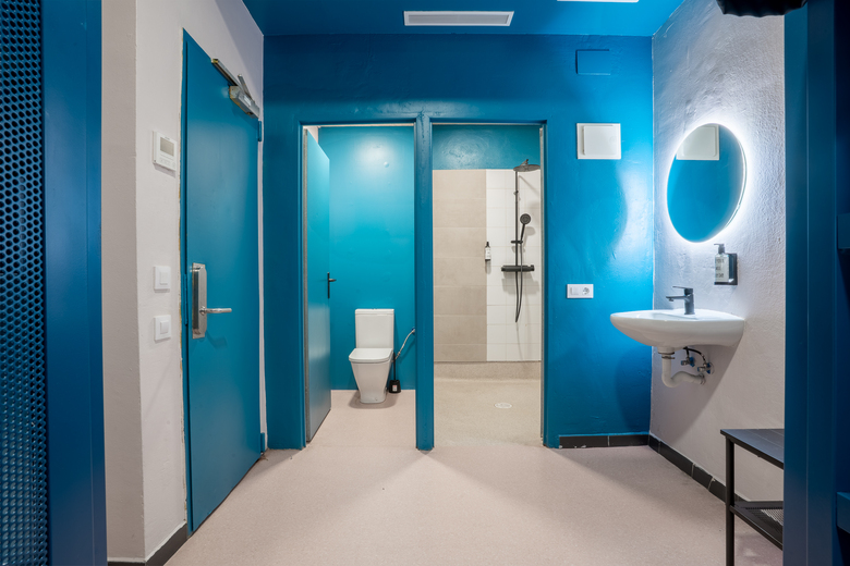 Hostal Ideal Youth Hostel