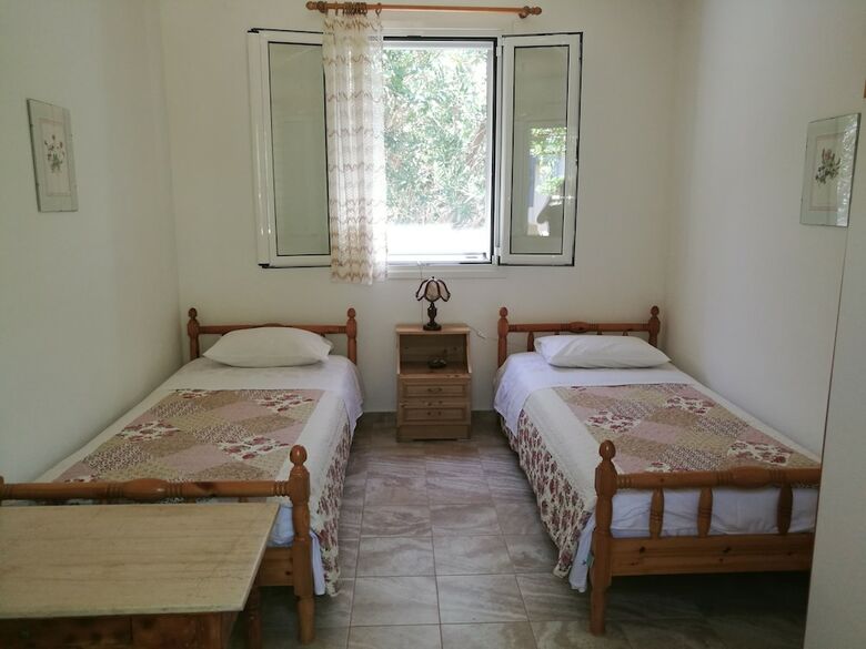 Apartamentos Alekos Beach Houses-amalia