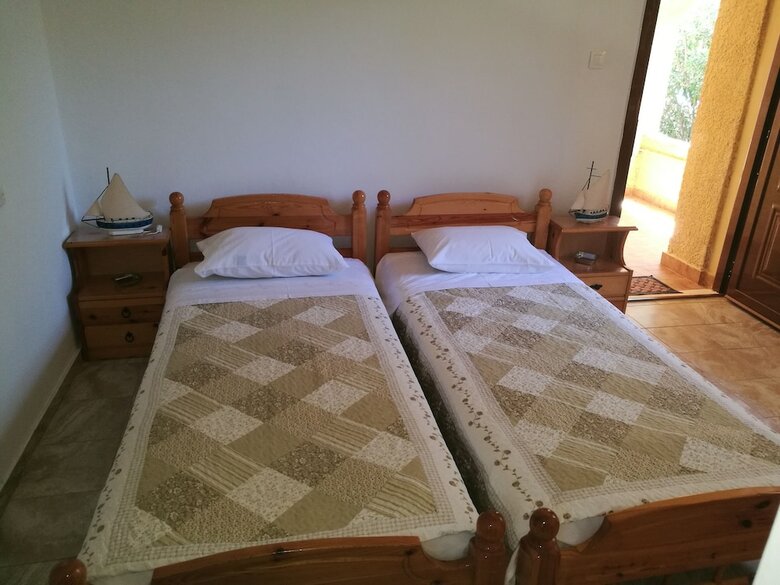 Apartamentos Alekos Beach Houses-amalia