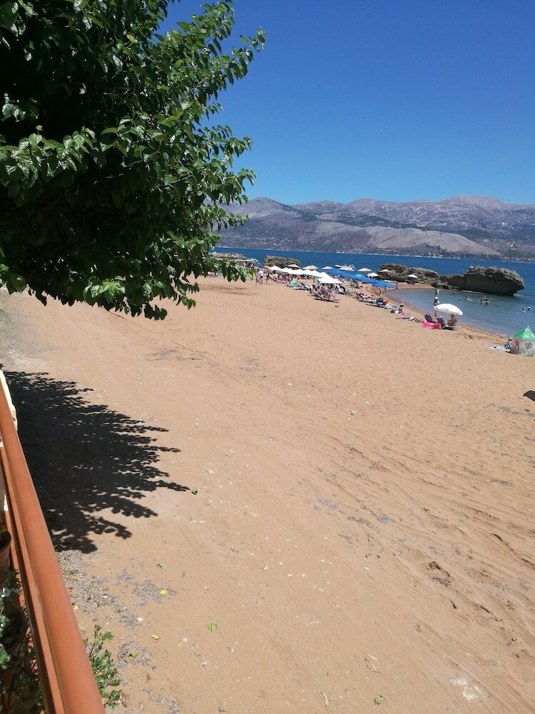 Apartamentos Alekos Beach Houses-amalia
