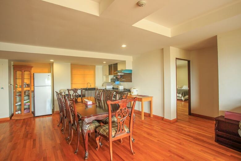 Apartamentos Phuripimarn Penthouse