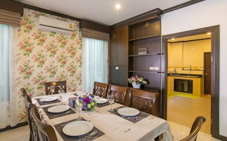 Villa Baan Ari
