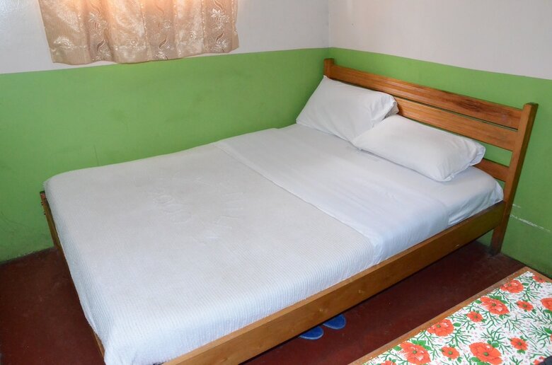 Year 2000 Hotel