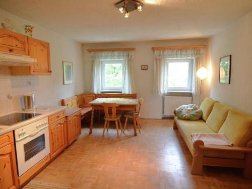 Magnific Holiday Home In Perlesreut Near Forest