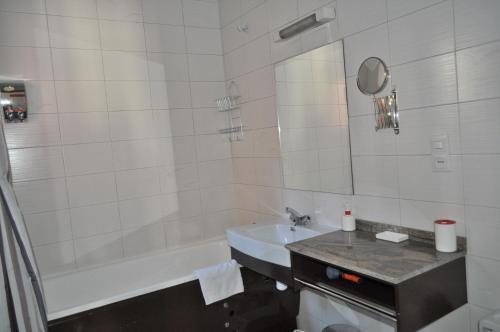 Apartaments Inter Esqu�